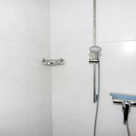 בית נופש Doppelhaushaelfte Lee In