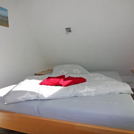 Doppelhaushaelfte Lee In