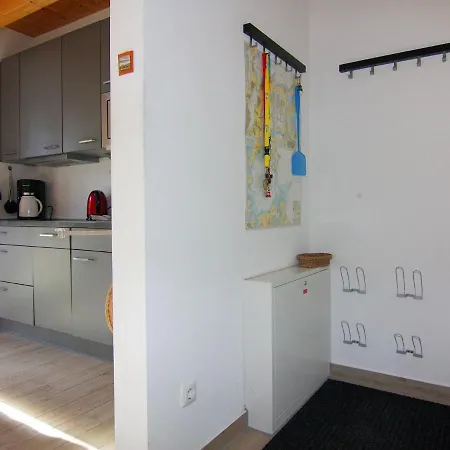 Doppelhaushaelfte Lee In * זינקסט