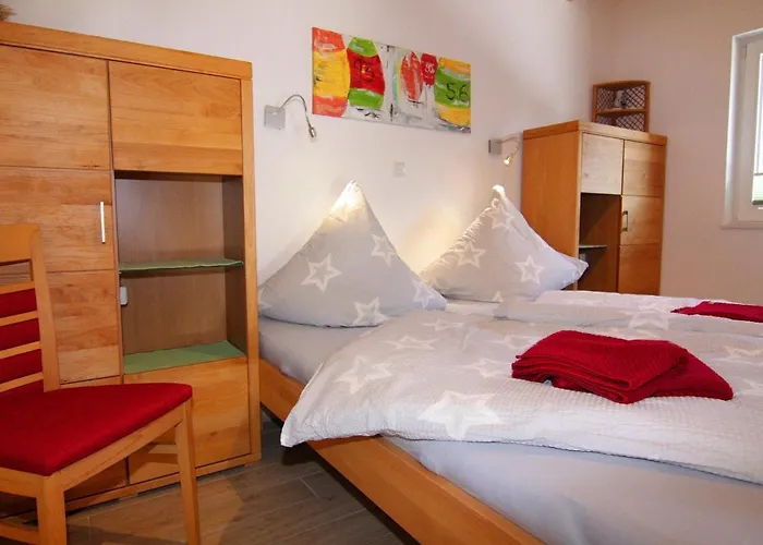 Doppelhaushaelfte Lee In Hébergement de vacances