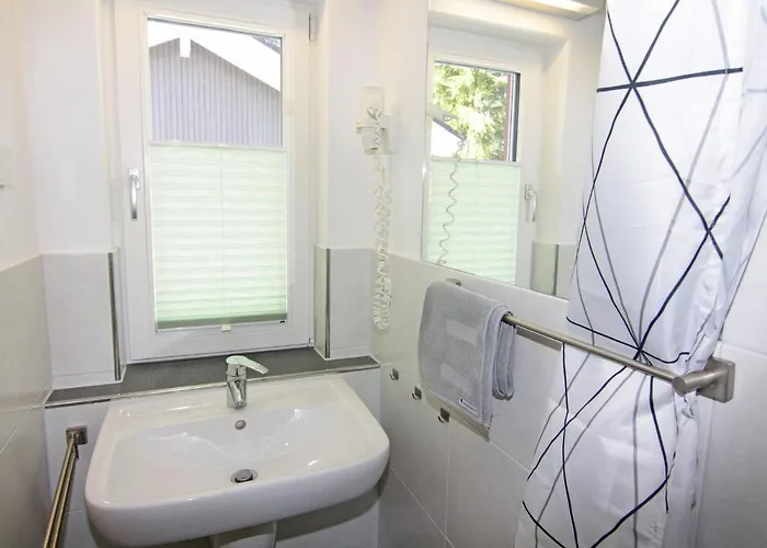 Doppelhaushaelfte Lee In Hébergement de vacances