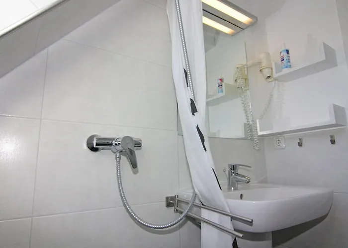 Doppelhaushaelfte Lee In * Zingst